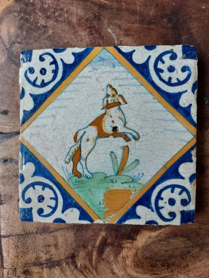 Authentieke laat 16de eeuwse tegel, Antiek en Kunst, Antiek | Wandborden en Tegels, Ophalen of Verzenden