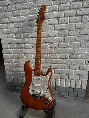 1976 Fernandes FST-50 met fender texas specials beschikbaar voor biedingen