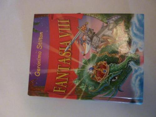 Geronimo Stilton - Fantasia VIII, Boeken, Kinderboeken | Jeugd | 13 jaar en ouder, Zo goed als nieuw, Verzenden