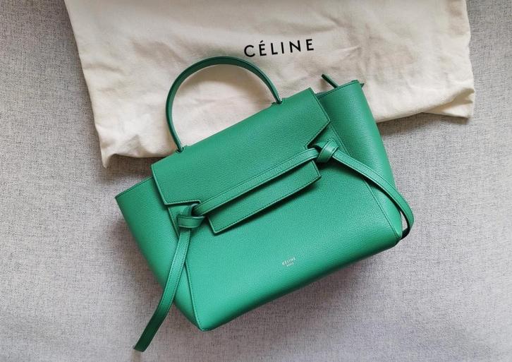 Celine Micro Belt Bag in Amazon Grained Calfskin, Sieraden, Tassen en Uiterlijk, Tassen | Damestassen, Zo goed als nieuw, Handtas