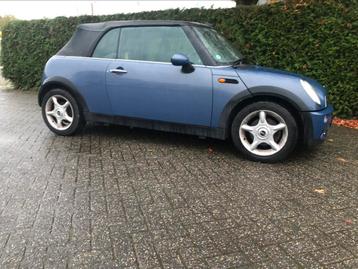 Mini cabrio R52 alle onderdelen  beschikbaar voor biedingen
