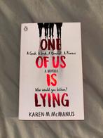 One of Us Is Lying - Karen M. McManus, Engels, Ophalen of Verzenden, Zo goed als nieuw, Amerika