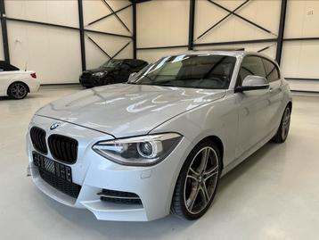 BMW 1-Serie 3.0 M135i 3DR Xdrive AUT 2013 Grijs beschikbaar voor biedingen