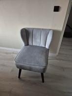 Twee mooie grijze velours stoelen in goede staat, Huis en Inrichting, Stoelen, Ophalen, Twee, Zo goed als nieuw, Modern