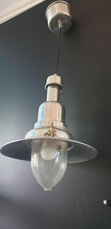 hanglamp beschikbaar voor biedingen