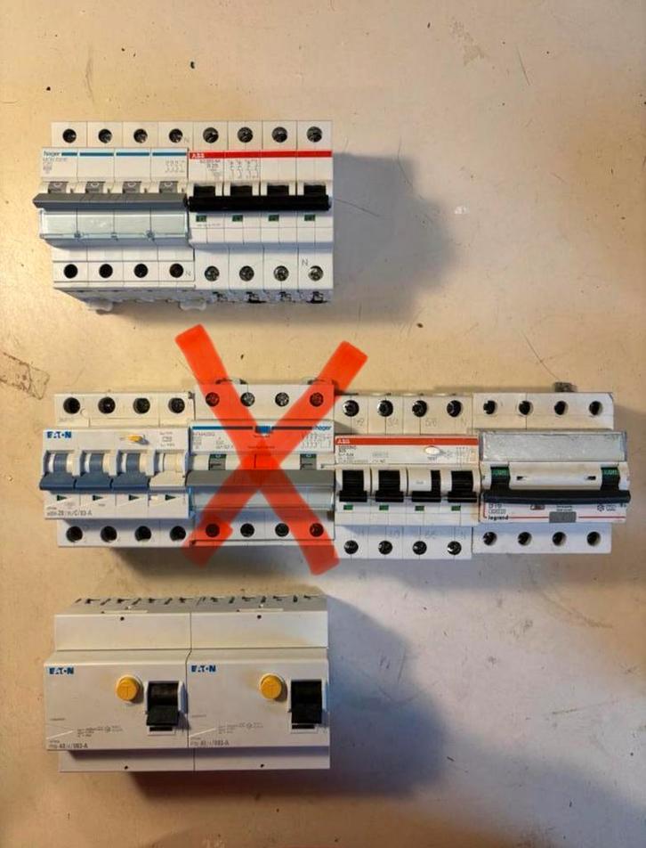 Diverse 1- en 3-fase automaten en aardlekschakelaars, Doe-het-zelf en Verbouw, Elektra en Kabels, Gebruikt, Overige typen, Ophalen of Verzenden
