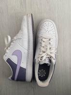 paarse nikes, Ophalen of Verzenden, Zo goed als nieuw, Overige kleuren, Sneakers of Gympen
