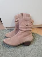 Suède novocento laarsjes, Kleding | Dames, Schoenen, Beige, Lage of Enkellaarzen, Ophalen of Verzenden, Zo goed als nieuw
