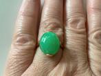 Bijzonder vintage uniek gouden ring edelsteen Chrysopraas 18, Verzenden, Zo goed als nieuw, 17 tot 18, Met edelsteen