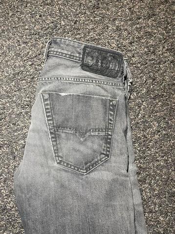 Grijze Diesel Jeans W30 L32 beschikbaar voor biedingen