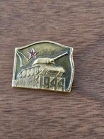 R 040 Minsk 1944 Sovjet Tank Speldje, Verzamelen, Speldjes, Pins en Buttons, Ophalen of Verzenden, Gebruikt, Overige onderwerpen