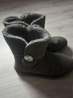 Grijze en beigje uggs laarzen, Ophalen of Verzenden, Gedragen, Grijs, Lage of Enkellaarzen