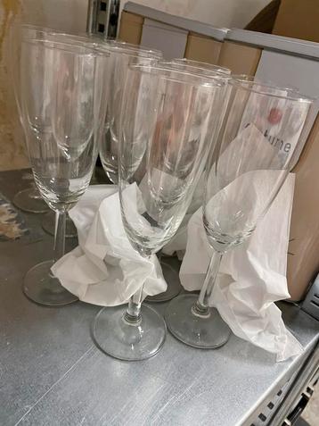 Champagneglas - 11 stuks beschikbaar voor biedingen