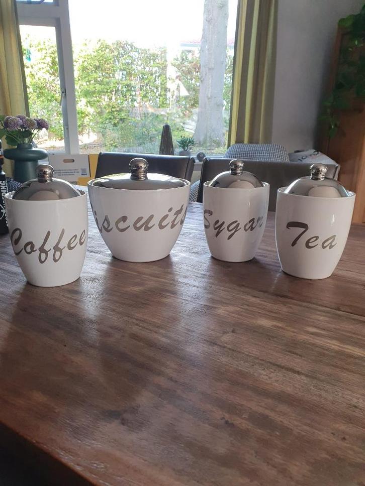 Voorraadpotten, keramiek, stijlvol, Huis en Inrichting, Woonaccessoires | Overige, Zo goed als nieuw, Ophalen