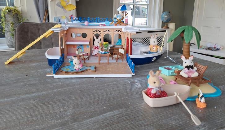 Sylvanian Families cruise boot,schat eiland en boot., Kinderen en Baby's, Speelgoed | Poppenhuizen, Gebruikt, Poppenhuis, Ophalen of Verzenden