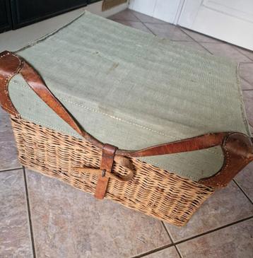 Vintage Zwitserse leger proviand mand riet canvas  beschikbaar voor biedingen