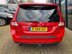 Volvo V70 2.5FT R-Design 230PK / LEER / XENON / PDC, Gebruikt, Zwart, 2521 cc, Handgeschakeld