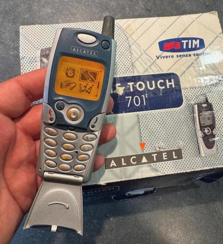 Alcatel one touch 701compleet in doos uniek!, Telecommunicatie, Mobiele telefoons | Hoesjes en Frontjes | Nokia, Zo goed als nieuw