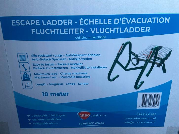ARBO Centrum Vluchtladder 10 Meter - Nieuw, Doe-het-zelf en Verbouw, Ladders en Trappen, Nieuw, Ladder, 4 meter of meer, Opvouwbaar of Inschuifbaar