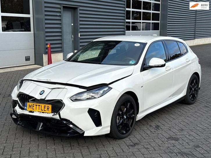 BMW 1-serie 120, M sport, harman kardon, memory seats, head-, Auto's, BMW, Bedrijf, Te koop, 1-Serie, 360° camera, ABS, Achteruitrijcamera