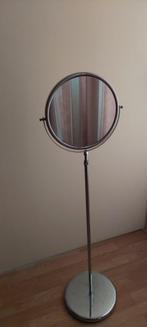 Staande verstelbare  ronde spiegel., Huis en Inrichting, Woonaccessoires | Spiegels, Minder dan 50 cm, Rond, 150 tot 200 cm, Gebruikt