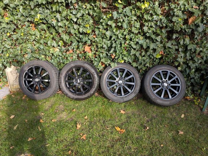 Velgen met winterbanden, Auto-onderdelen, Banden en Velgen, Velg(en), Winterbanden, Ophalen