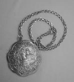 Zilveren lange ketting met antieke zilveren hanger nr.682, Sieraden, Tassen en Uiterlijk, Antieke sieraden, Verzenden, Zilver