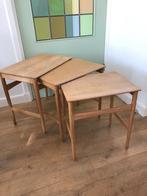 Set 3 Nesting tables Hans Wegner Andreas Tuck AT-40 eiken, Ophalen