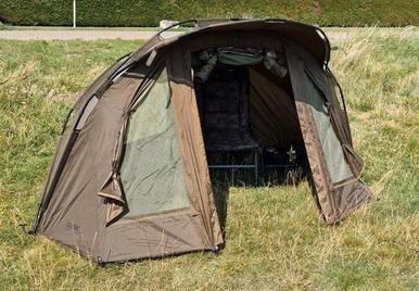 Sonik sktek 1 Man bivvy (Karpervissen tent) met winter wrap, Watersport en Boten, Hengelsport | Karpervissen, Zo goed als nieuw