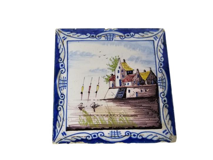 Meerkleurige landschapstegel me lofrand - Utrecht - 19e eeuw, Antiek en Kunst, Antiek | Wandborden en Tegels, Ophalen of Verzenden