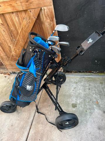 Golfset junior met trolley beschikbaar voor biedingen