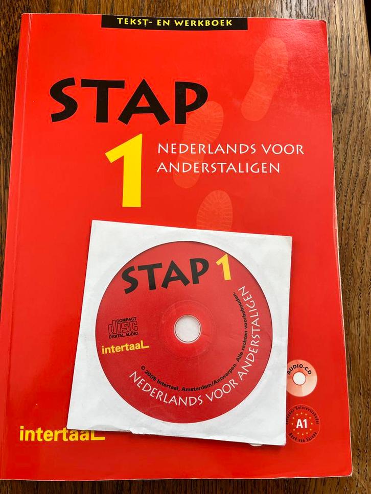 Stap 1 Nederlands voor Anderstaligen - Zo Goed als Nieuw, Boeken, Studieboeken en Cursussen, Zo goed als nieuw, Niet van toepassing