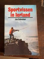 Hengelsport old skool visboeken sportvissen in ierland, Watersport en Boten, Hengelsport | Algemeen, Ophalen of Verzenden, Zo goed als nieuw