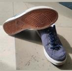 FILA maat 42 gympen, zool geschikt voor op de boot, Ophalen, Zo goed als nieuw, Blauw