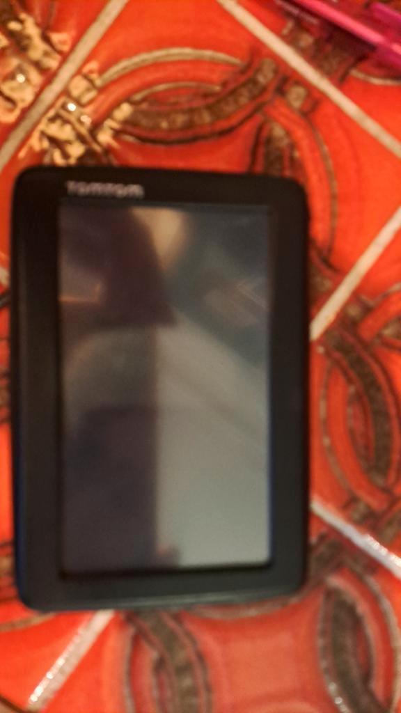 TomTom navigatie 4EN42 - Update nodig, Auto diversen, Autonavigatie, Gebruikt, Ophalen of Verzenden