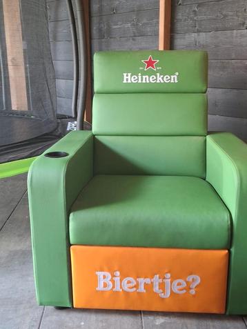 Heineken stoel beschikbaar voor biedingen