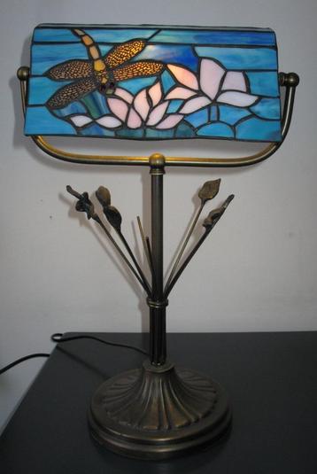 Tiffany bureaulamp / tafellamp met libelle beschikbaar voor biedingen