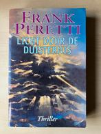 Licht door de duisternis - Frank Peretti, Gelezen, Ophalen of Verzenden, Frank Peretti, Amerika