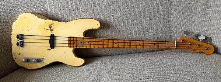 Fender Custom Shop '55 Heavy Relic 3.5kg, Muziek en Instrumenten, Snaarinstrumenten | Gitaren | Bas, Gebruikt, Elektrisch, Ophalen