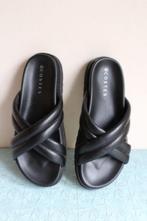 Slippers Costes - maat 41, Kleding | Dames, Schoenen, Slippers, Zwart, Nieuw, Ophalen of Verzenden