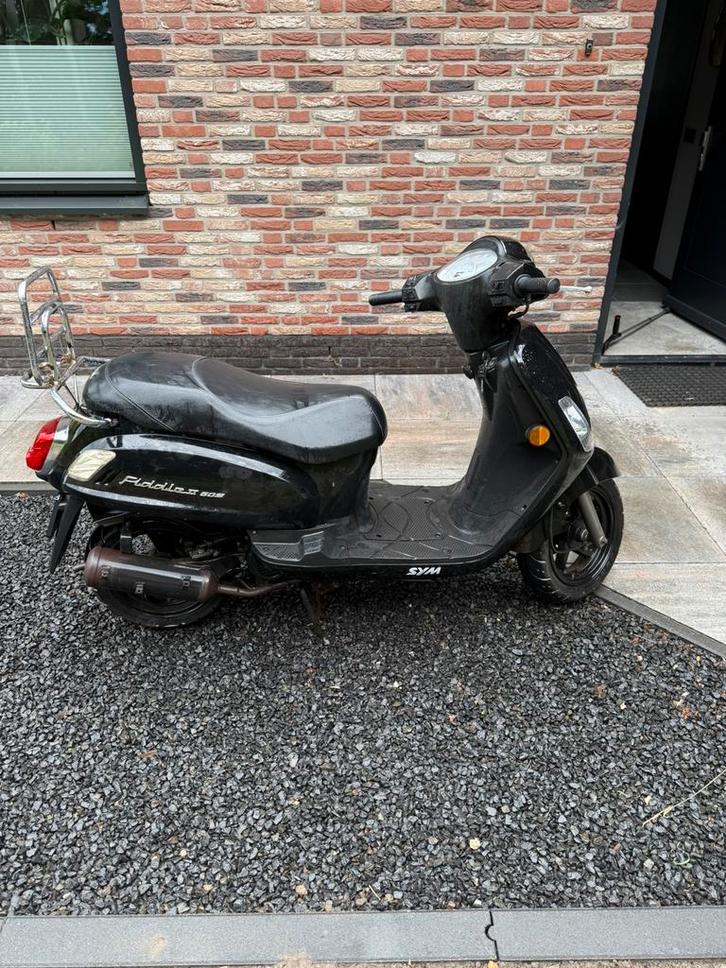 Sym fiddle 2, Fietsen en Brommers, Scooters | SYM, Gebruikt, Fiddle, Maximaal 45 km/u, Benzine, Ophalen