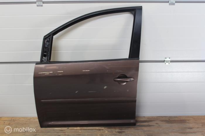 Portier 4Deurs links-voor van een Volkswagen Touran (LH8Z), Auto-onderdelen, Carrosserie en Plaatwerk, Deur, Volkswagen, Gebruikt