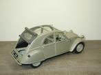 Citroen 2CV - Maisto 1:18, Hobby en Vrije tijd, Modelauto's | 1:18, Gebruikt, Auto, Maisto, Verzenden