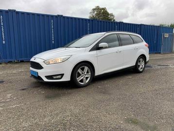 Ford Focus 1.5 Tdci Station Powershift 2016 Wit LMV beschikbaar voor biedingen