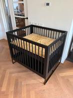 Moderne zwarte baby box Kidsmill, Ophalen, Gebruikt, Rechthoekig, In hoogte verstelbaar