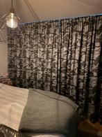 Verduisterende jongens gordijnen., Ophalen, Zo goed als nieuw, 200 cm of meer