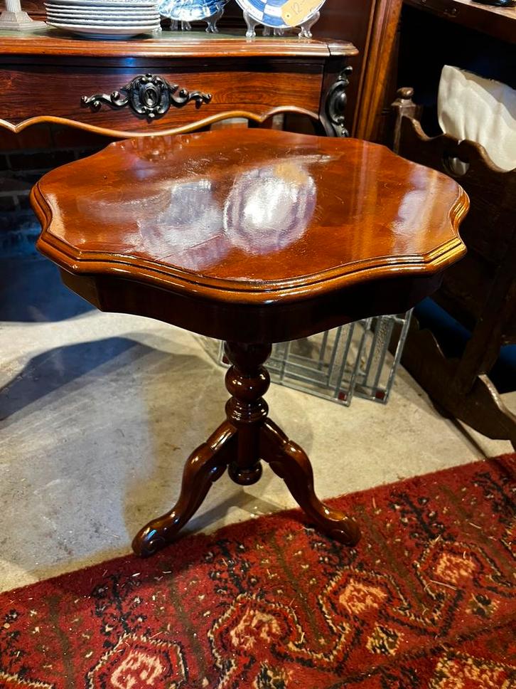 Vintage wijntafel / bijzettafel (hoogglans), Antiek en Kunst, Antiek | Meubels | Tafels, Ophalen