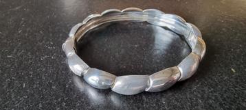 Zilveren vintage armband glad en bewerkt zilver beschikbaar voor biedingen