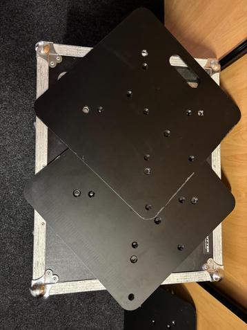 4x Global Truss Multi Base Plate 450x450x5mm beschikbaar voor biedingen