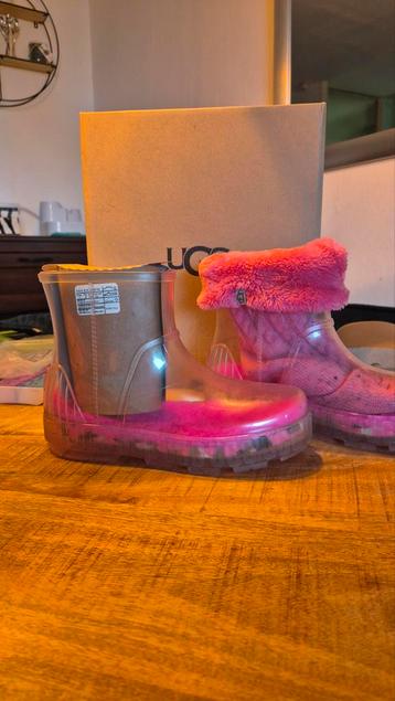 Ugg Regenlaarzen Roze Sokken Maat 38 beschikbaar voor biedingen